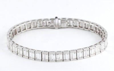 Bracelet or gris et diamants