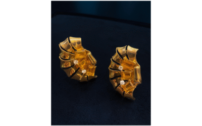 Paire de clips en or jaune, citrines et diamants