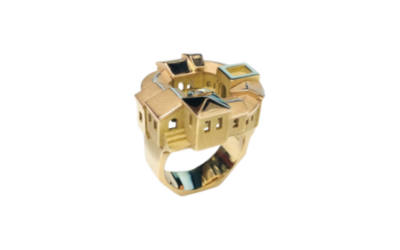 Bague architecture village fortifié diamant en or Tournaire