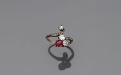 Bague ancienne diamants et rubis